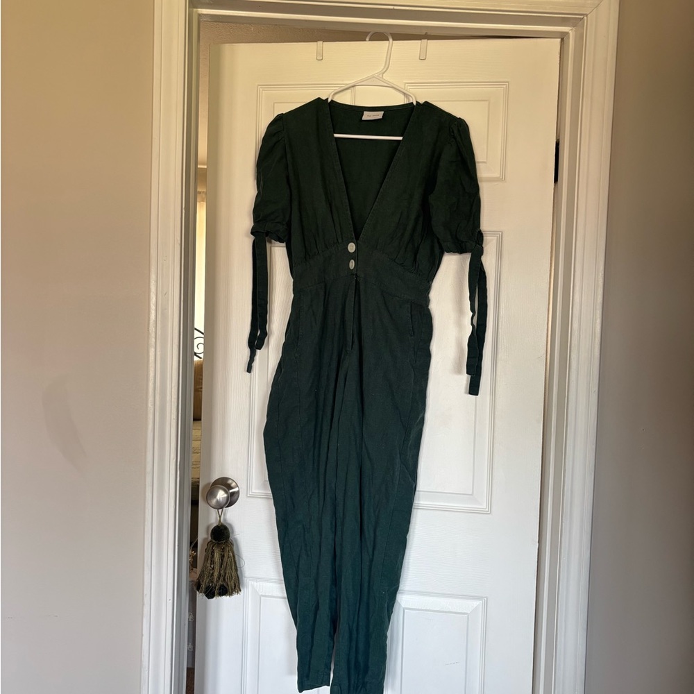 Green Puff tie Sleeve V-Neck jumpsuit